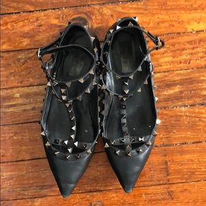 Valentino Garavani  Noir stud cage ballet flats